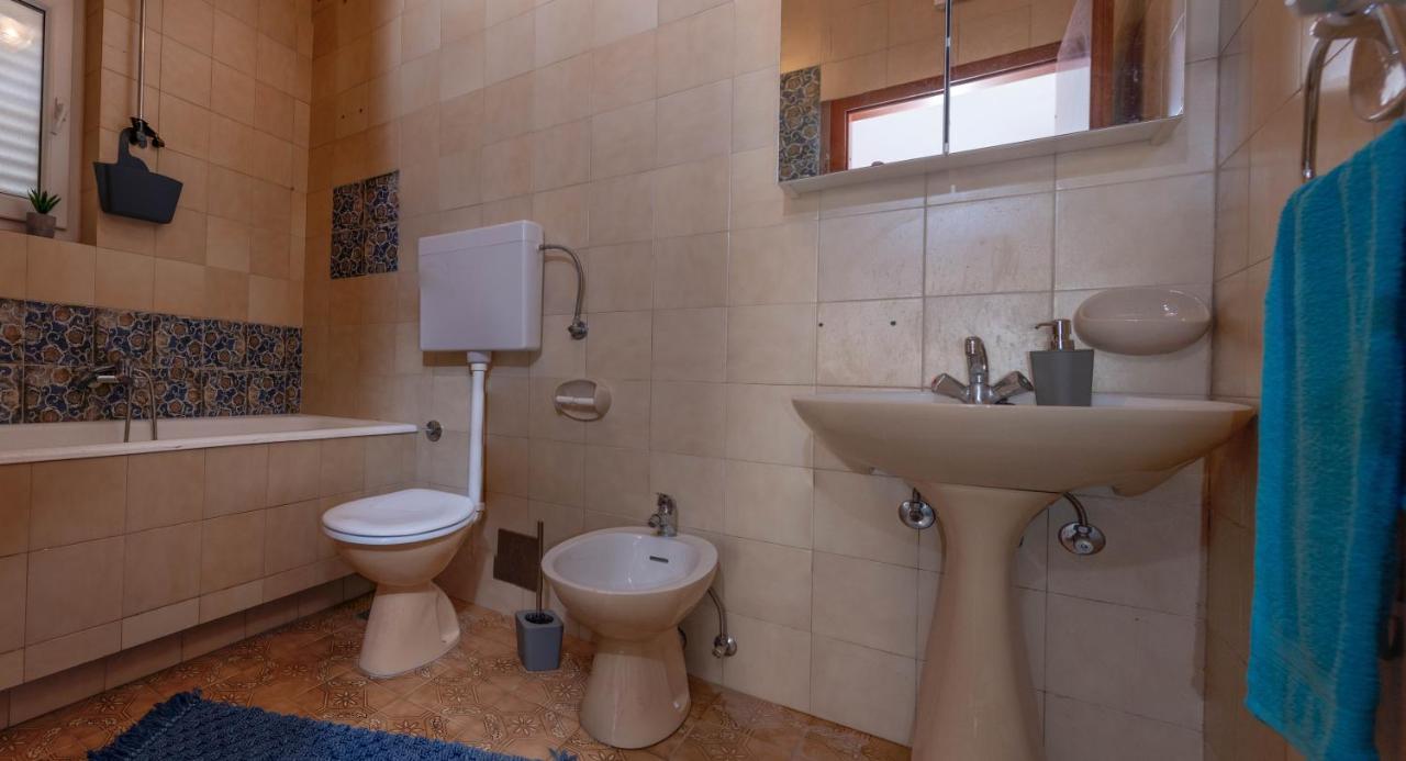 Apartman Duce Milka Villa Buitenkant foto