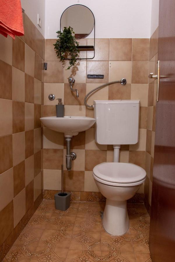 Apartman Duce Milka Villa Buitenkant foto