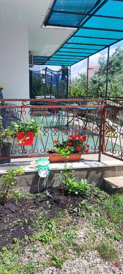 Apartman Duce Milka Villa Buitenkant foto